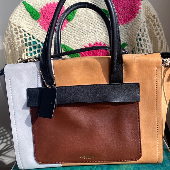 Authentic Coach Bag. Color Block. Signature Coach Bag. - Picture 1 of 8